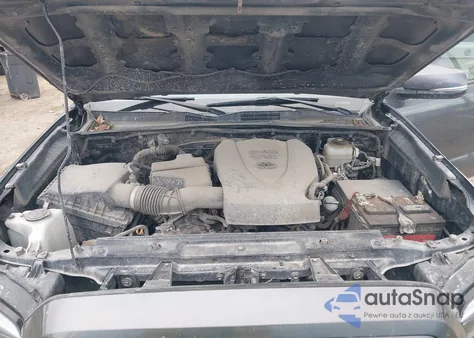 2020 Toyota Tacoma Trd Off-Road z USA, uszkodzony, nr VIN 3TMDZ5BN8LM095678